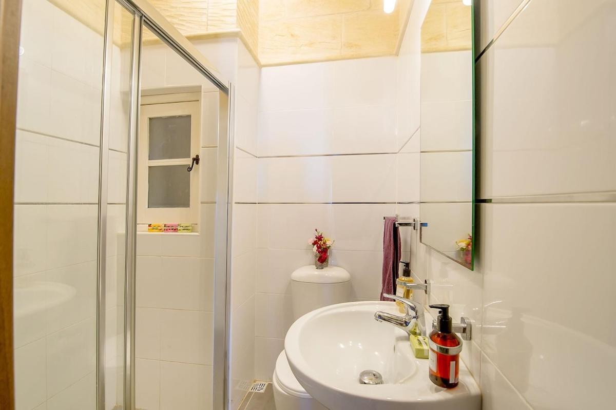 Country house Hanini Qala