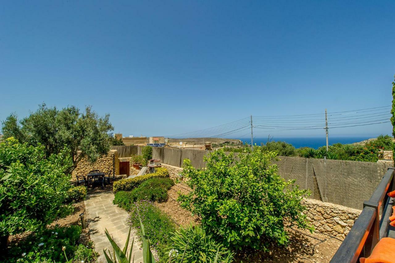 Hanini Country house